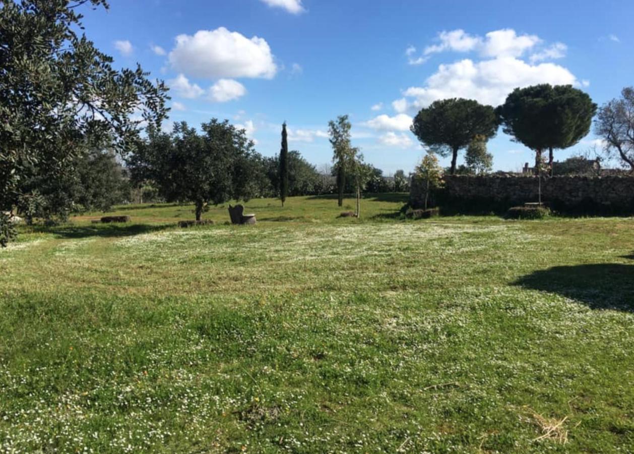 Casale Sombrino Guest House Supersano Bagian luar foto