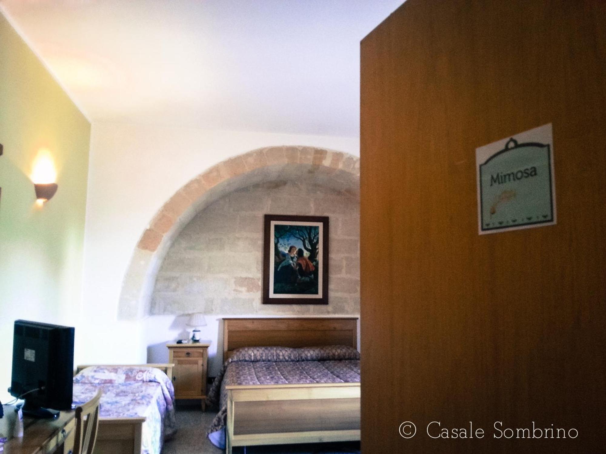 Casale Sombrino Guest House Supersano Ruang foto