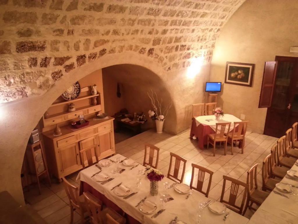 Casale Sombrino Guest House Supersano Bagian luar foto