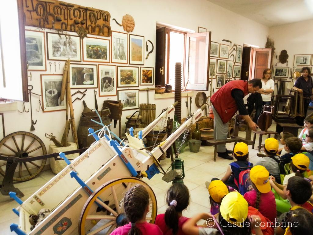 Casale Sombrino Guest House Supersano Bagian luar foto